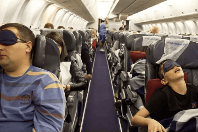 비행기 내부 이미지