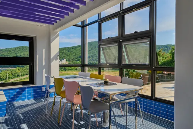 포트240의 바베큐 공간