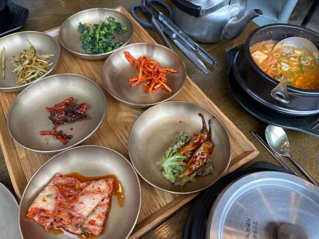 정갈한 한식 반찬 이미지