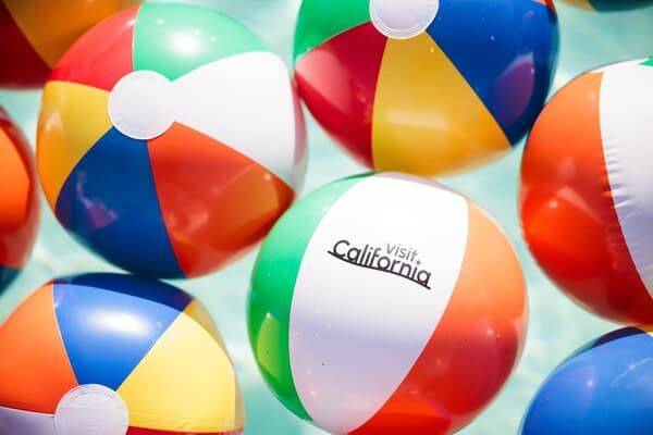 캘리포니아관광청이&nbsp;‘모두의 놀이터’라는 브랜드 포지셔닝을 강화&nbsp;한국 시장 내 점유율을 확대하기 위해&nbsp;주요 여행사 및 OTA 6개사의 팀장과 부서장급 리더들과 함께&nbsp;‘얼티밋 캘리포니아 플레이어스’를 결성했다 / 캘리포니아관광청&nbsp;