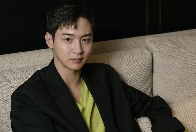 영화 '롱디'의 주인공 배우 장동윤