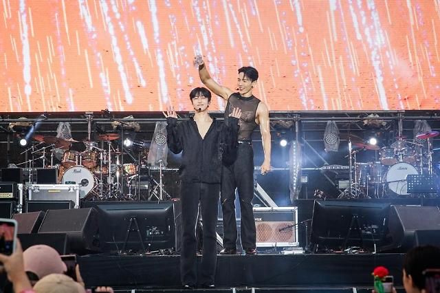 몬스타엑스 유닛 셔누X형원 사진썸데이페스티벌