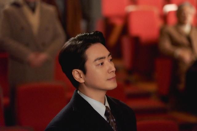 티빙 오리지널 좋거나 나쁜 동재 주연 배우 이준혁 사진에이스팩토리