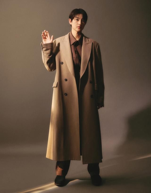 넷플릭스 영화 로기완 주연 배우 송중기 사진넷플릭스