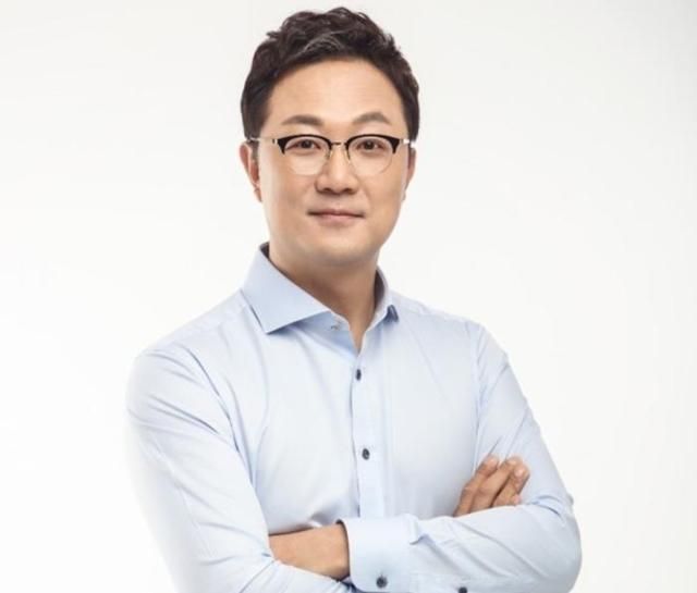 안지환 사진크리오스엔터테인먼트