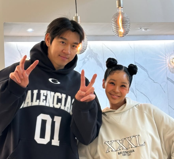 이대은왼쪽과 트루디 사진트루디 SNS