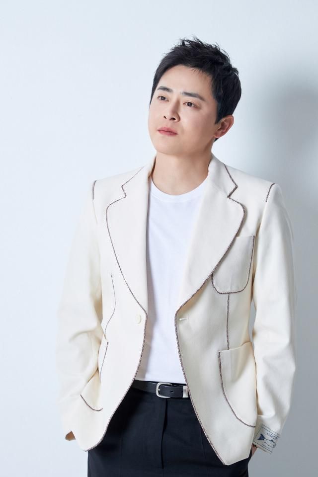 영화 좀비딸 배우 조정석 사진NEW