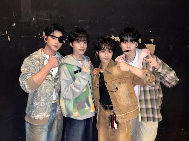 사진비웨이브 엔터테인먼트