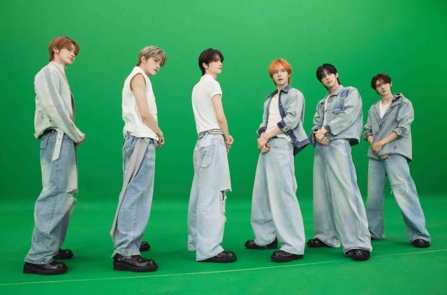 투어스 VR 영화 러쉬로드 사진어메이즈