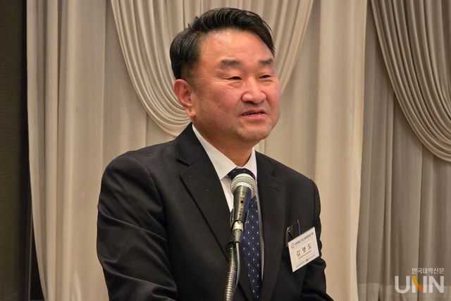 김영도 한국전문대학교육협의회 회장이 환영사를 전하고 있다. (사진=임연서 기자)