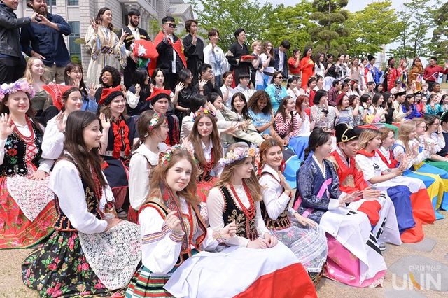 교육부와 법무부가&nbsp;‘2024년 교육국제화역량 인증 심사·유학생 유치, 관리 실태조사 결과’를 24일 발표했다. (사진=한국대학신문 DB)