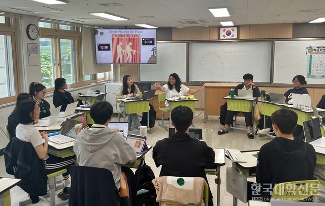 대구시 소재 경북대사대부고에서 영어 관련 수업이 진행 중이다. (사진=IB)