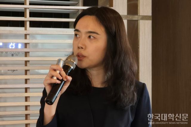 안나영 교육부 평생직업교육정책관 고등직업교육정책과 사무관이 ‘전문기술석사과정 정부정책·정부공식통계상 학위체계분류 반영’을 주제로 발표하고 있다. (사진=임연서 기자)