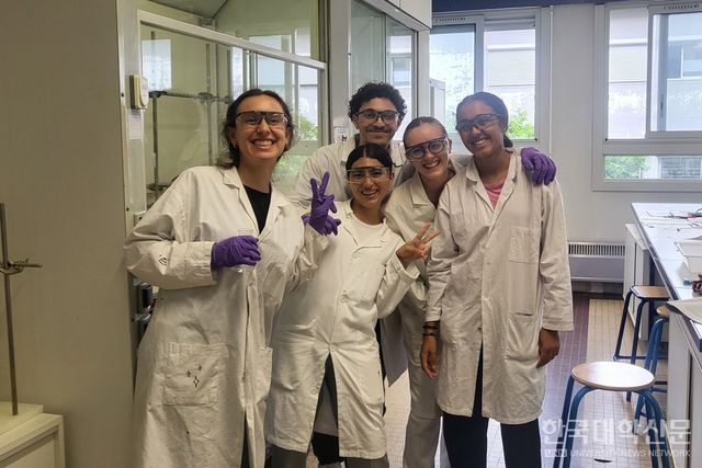 현지시간으로 지난 4일&nbsp;엑스-마르세유 대학교 기술전문대학(IUT d’Aix-Marseille, 이하 IUT)에서 화학공학과 학생들 모습. (사진=주지영 기자)