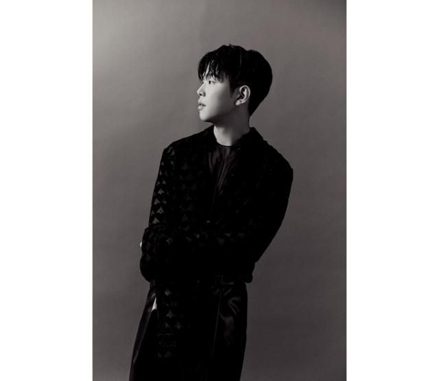 폴킴이 결혼을 발표했다. 와이예스엔터테인먼트 제공