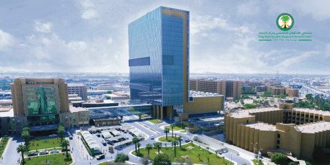 KFSH&RC의 인프라, 기술 및 인재에 대한 전략적 투자는 환자를 대상으로 한 의료 서비스 방식을 혁신하는 한편 현지 의료 기준을 끌어올렸다는 평가를 받고 있다. (이미지: KFSH&RC 페이스북)