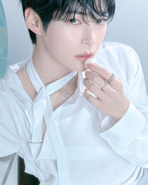 제베원 성한빈 프로필 사진