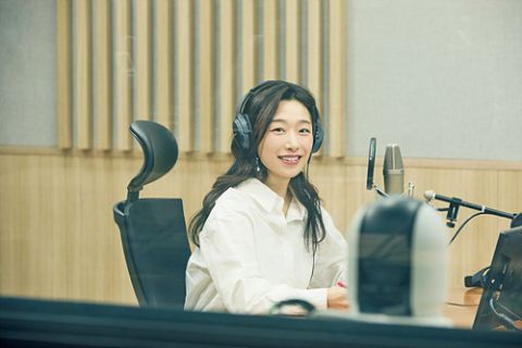 ‘당신의 아름다운 실패를 축하합니다’ 메인MC 윤고은 작가