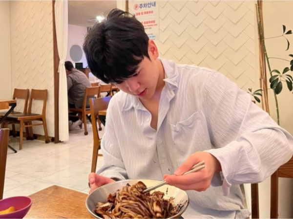 윤후 SNS