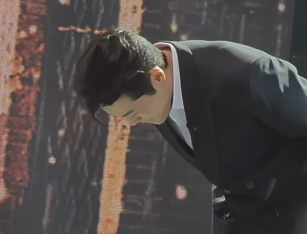 가수 이루