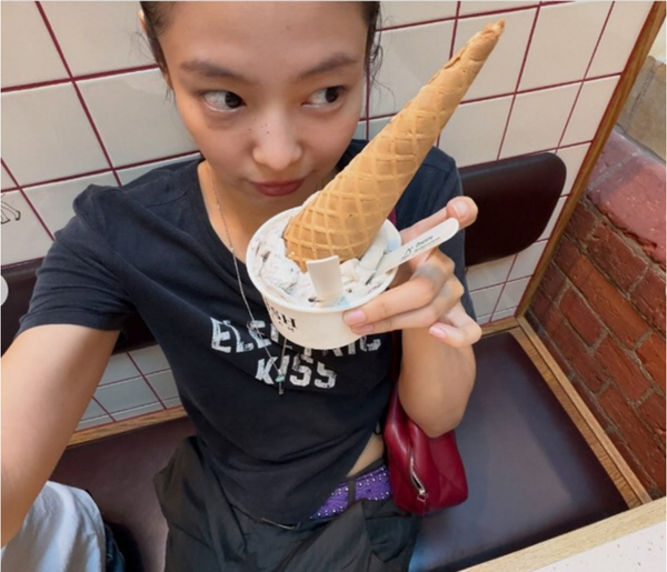 제니 SNS