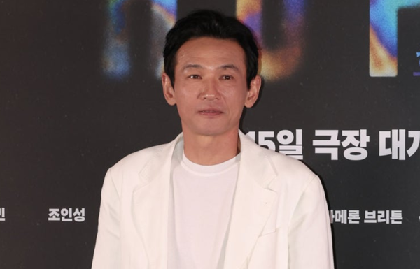 황정민 사생활 주장 A씨, 미성년자 아들에게도 메시지 발송… 