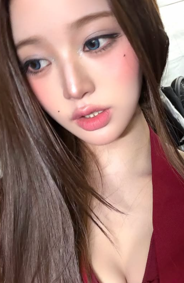 장원영 SNS