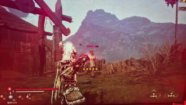 보스는 자신 없으니 허수아비에 모든 스킬을 하나하나 다 써 봤다. [곽유민 기자]