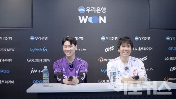 경기 후 광동 프릭스 '씨맥' 김대호 감독, '불' 송선균 선수가 승리팀 인터뷰를 진행했다