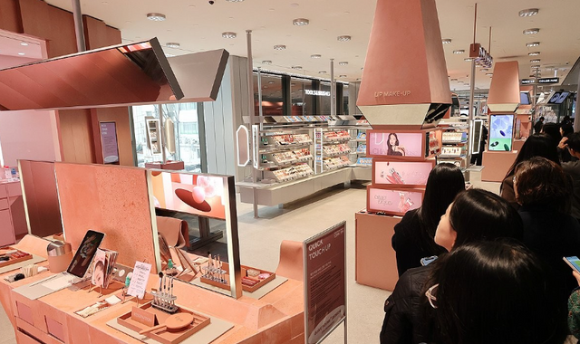 [CJ올리브영 혁신매장 1호점 '올리브영N 성수'/연합뉴스]