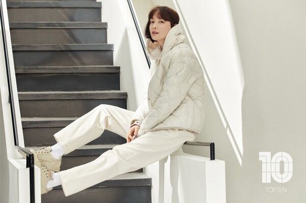탑텐 모델인 배우 이나영.