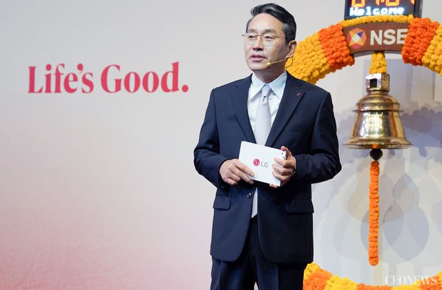 &nbsp;LG전자 조주완 CEO 인도법인 상장식