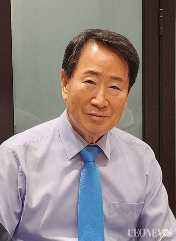 최도열 시인.&nbsp; 국가발전정책연구원장(행정학박사)