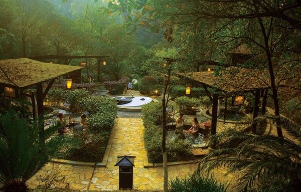 셀레늄 온천을 체험할 수 있는 이춘 천목온천 리조트