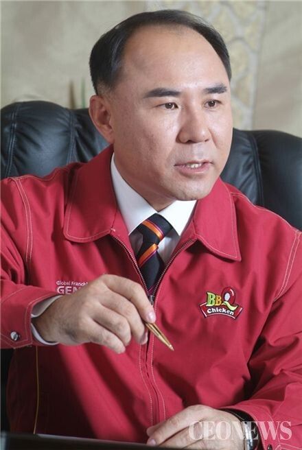 [CEO Analysis by Park Soo-nam 1] Genesis BBQ Chairman Yoon Hong-geun – The Value of Sincerity Beyond Business Strategy