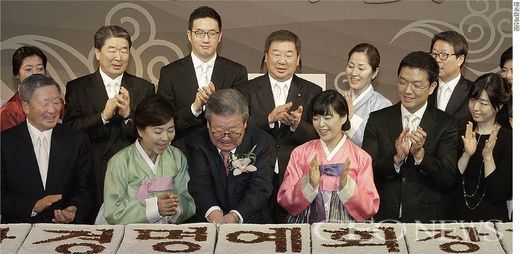 구자경 명예회장 생일축하에 함께한 구광모 회장