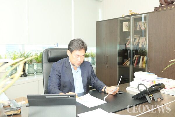 Jin-hae Kim, CEO of PlantiM