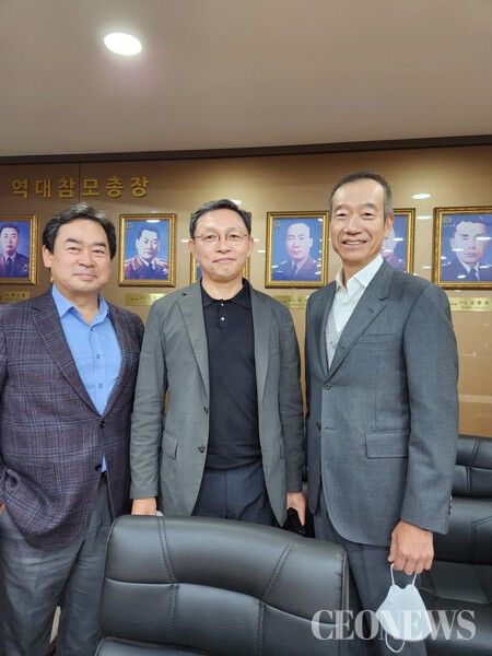 김진해 (주)플랜티엠 대표이사(CEO)/(주)플랜티넷 부회장(COO) 맨 좌측