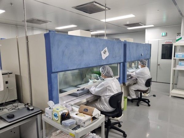 사진=Yongin Plant Cell Culture Room of&nbsp;ABIO MATERIALS&nbsp;