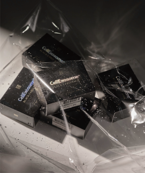 Cellexosome Black Label: Skin booster basado en células madre dirigido a la regeneración de la piel y mejora de la elasticidad.