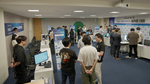 사진설명=인텔코리아X대한상공회의소 해커톤 대회 현장 모습 (대한상공회의소 제공)