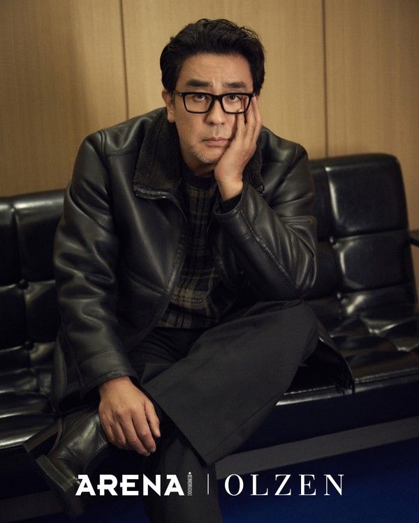 신성통상 올젠이 아레나 옴므 플러스·배우 류승룡과 함께한 디지털 화보(사진=신성통상)