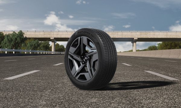 사진자료=한국타이어 SUV 전용 컴포트 올시즌 타이어 다이나프로 HP3