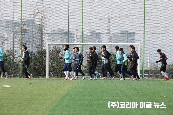 창원FC, 신규 영입 선수 적응 완료…3월 8일 홈 개막전 준비 박차&nbsp; (사진/제공=창원특례시)