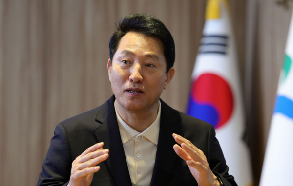 &nbsp;제9회 전국동시지방선거 국민의힘 서울시장 경선 후보인 오세훈 서울시장이 지난 8일 서울 중구 서울시청 집무실에서 뉴시스와 인터뷰를 하고 있다.&nbsp; 뉴시스