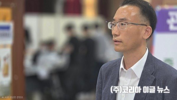 사전투표를 마친 강명상 후보가 현장에서 인터뷰를 하고 있다.&nbsp; (사진=강명상 선대위)