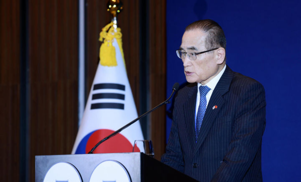 위성락 국가안보실장이 23일(현지 시간) 베트남 하노이 프레스센터 내 중앙기자실에서 순방 관련 브리핑을 하고 있다.뉴시스