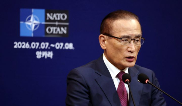 위성락 국가안보실장이 7일(현지 시간) 튀르키예 앙카라 한국 기자단 프레스센터에서 이재명 대통령 북대서양조약기구(NATO·나토) 순방 일정 관련 브리핑을 하고 있다.&nbsp; 뉴시스