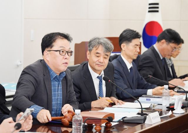 안상열 기획재정부 재정관리관이 지난해 12월 9일 서울 중구 한국재정정보원에서 열린 ‘2024년 제8차 재정사업평가위원회’에서 모두발언을 하고 있다.(사진 제공 = 기획재정부)