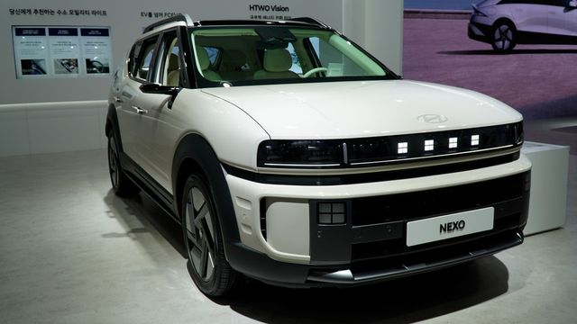 지난 10월 '스마트에너지플러스 2025'에 전시된 '디 올 뉴 넥쏘' 차량 모습. [사진=신윤철 기자]